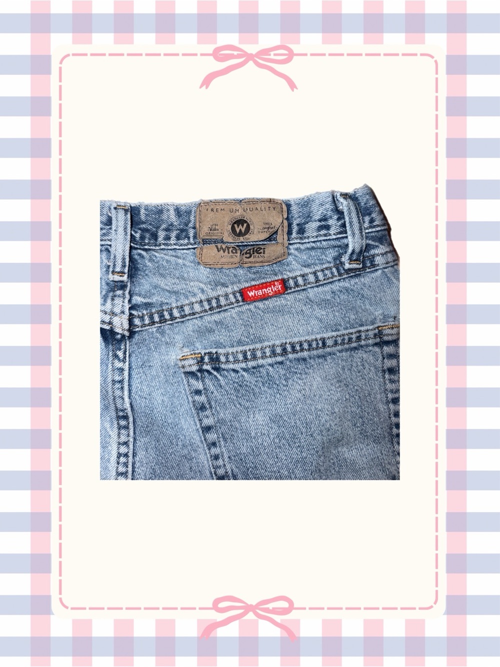 Vintage Light Wash Wrangler Jeans - Picture 3 of 7